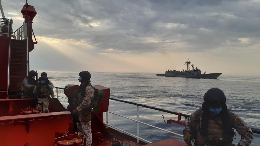 EU điều tàu chiến đến bờ biển Somalia